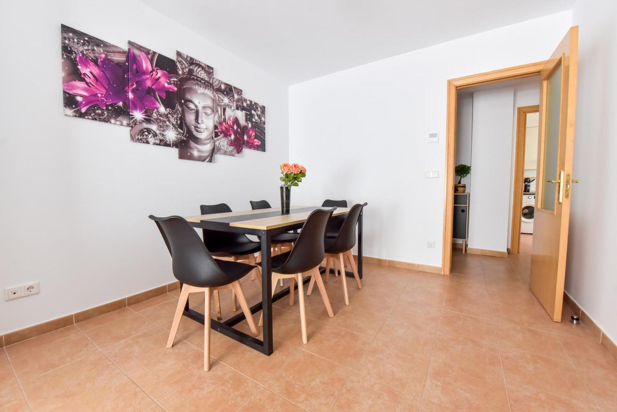 New Premium Apartment - Free Parking & Pools La Algaba Екстериор снимка