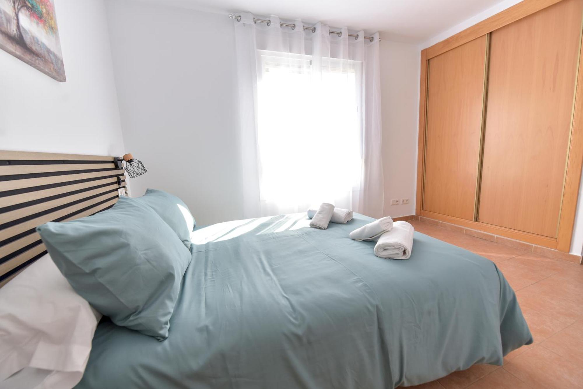 New Premium Apartment - Free Parking & Pools La Algaba Екстериор снимка