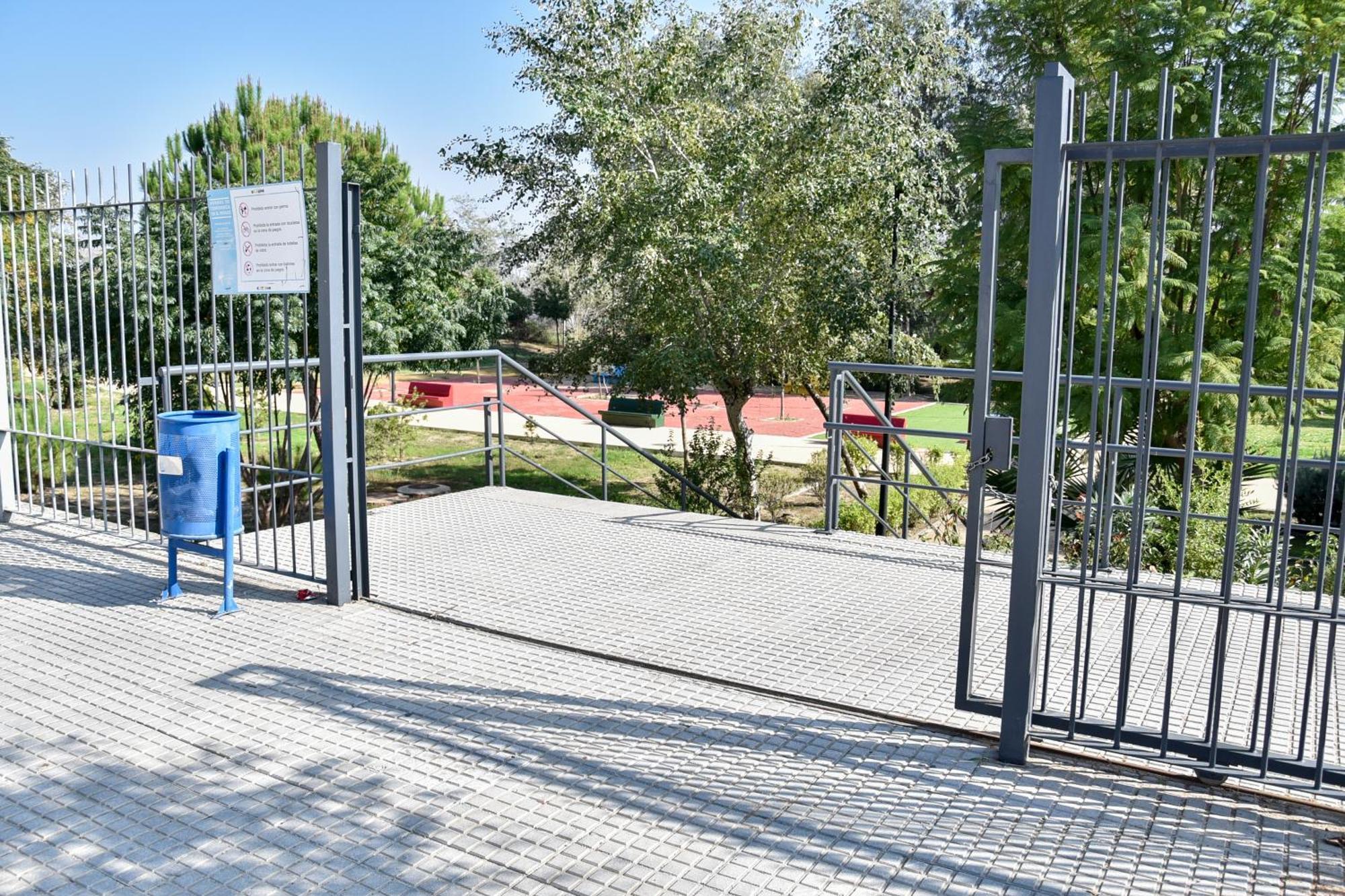 New Premium Apartment - Free Parking & Pools La Algaba Екстериор снимка